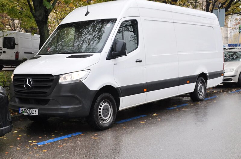 Mercedes-Benz Sprinter